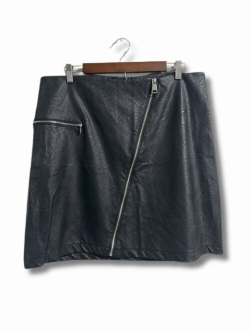 Boohoo Black Faux Leather Asymmetrical Zip Mini Skirt US 12 NWT